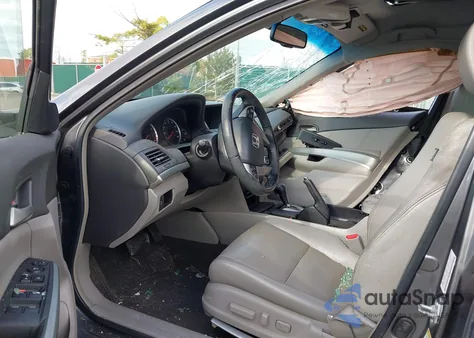 2009 Honda Accord 2.4 Ex-L z USA, uszkodzony, nr VIN 1HGCP26879A113647